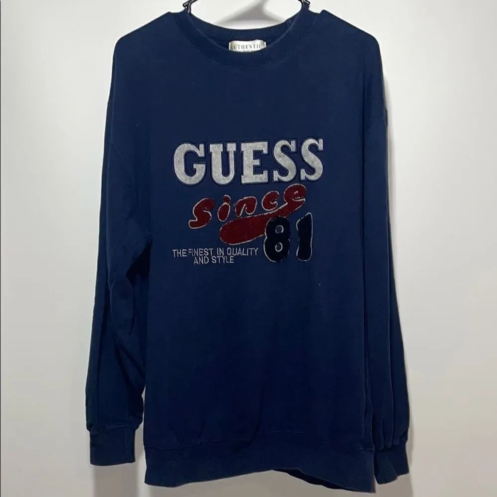 GUESS Men's Navy Crewneck